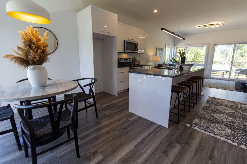 Open Concept Dining and Kitchen Area